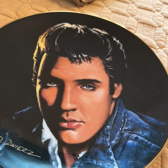 ELVIS PRESLEY Collectable Plate Signed by D. Zwierz “Are You Lonesome Tonight?” - Picture 9 of 9